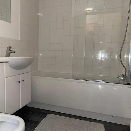Cosy Haven In Ts5 Apartment Middlesbrough