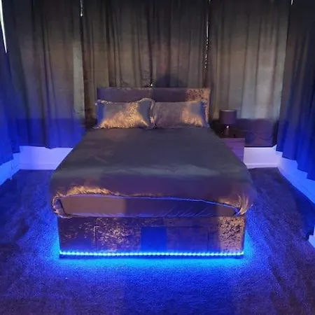 Apartment Cosy Haven In Ts5 *